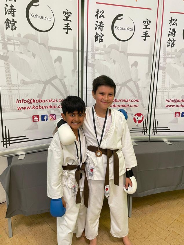 HSK took 13 students to the Koburakai Kyu Grade Open. 
The students came away with 3 x Gold, 6 x Silver, 5 x Bronze.
I brilliant result with many competing for the first time. 